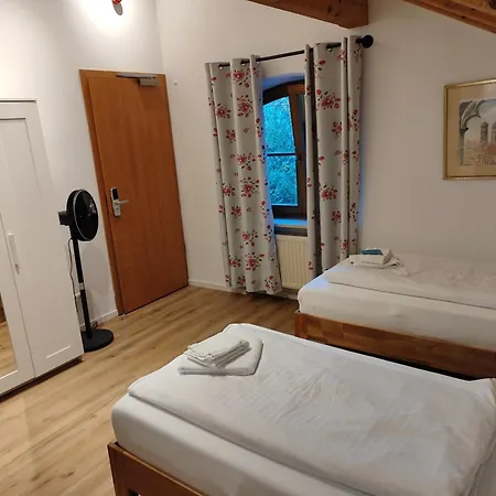 Estelada Boarding Hostel Zorneding