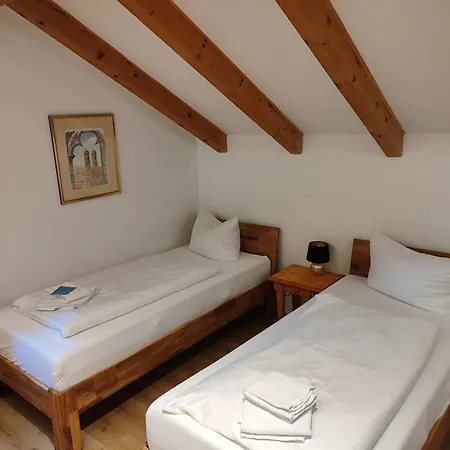 Hostel Estelada Boarding Zorneding
