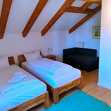 Estelada Boarding Hostel Zorneding